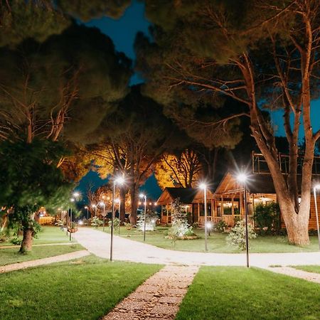 Pino Mar Luxury Bungalows Ердек Екстериор снимка