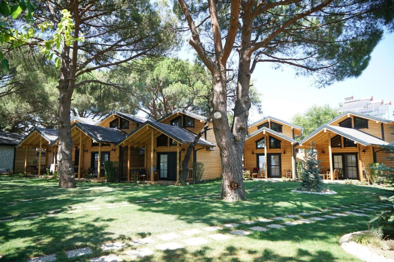Pino Mar Luxury Bungalows Ердек Екстериор снимка
