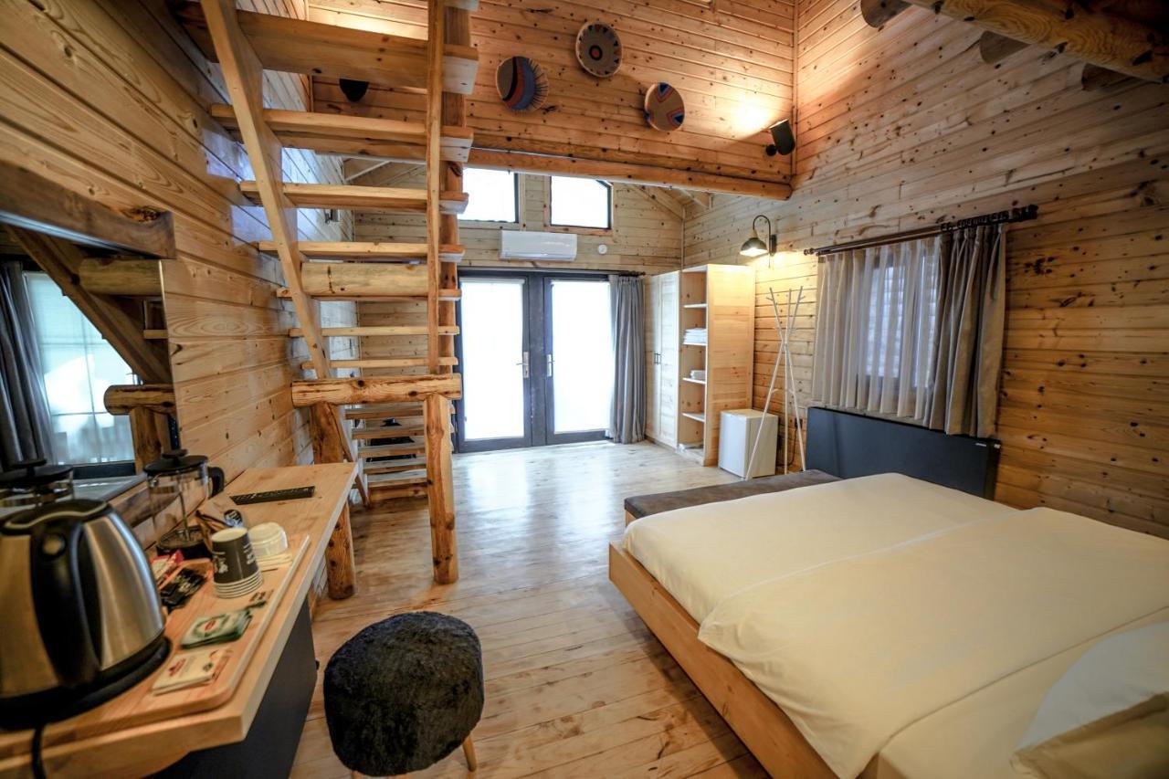Pino Mar Luxury Bungalows Ердек Екстериор снимка