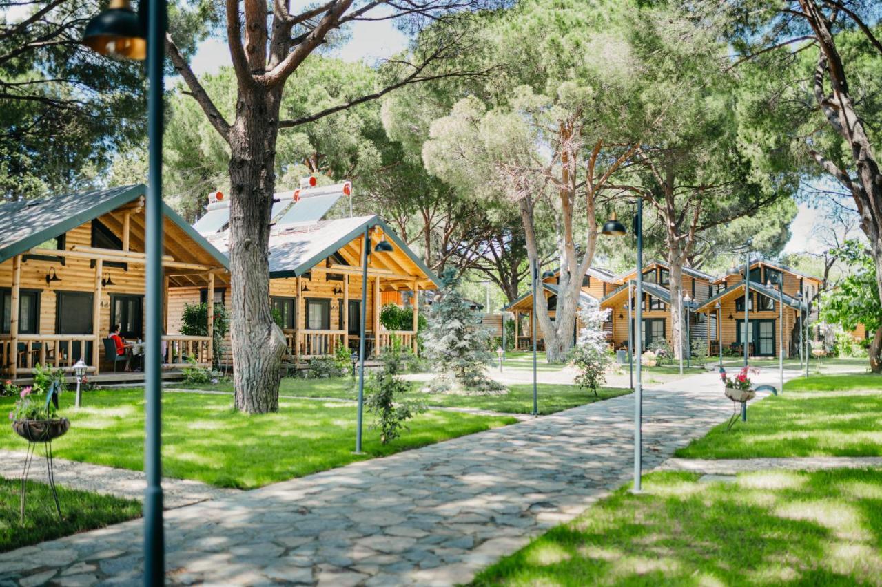 Pino Mar Luxury Bungalows Ердек Екстериор снимка